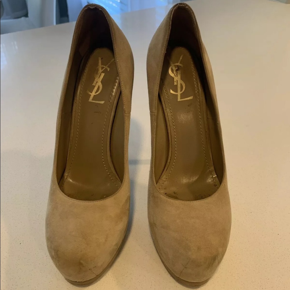 COPY - YSl tribute pumps